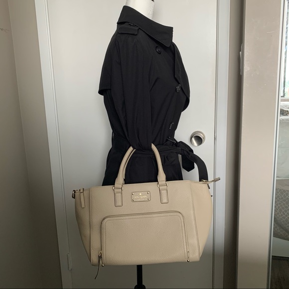 Kate Spade Cream Pebble Leather crossbody NWOT - Picture 12 of 12